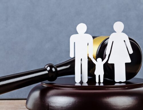 Pourquoi choisir un avocat spécialisé en droit de la famille à La Rochelle